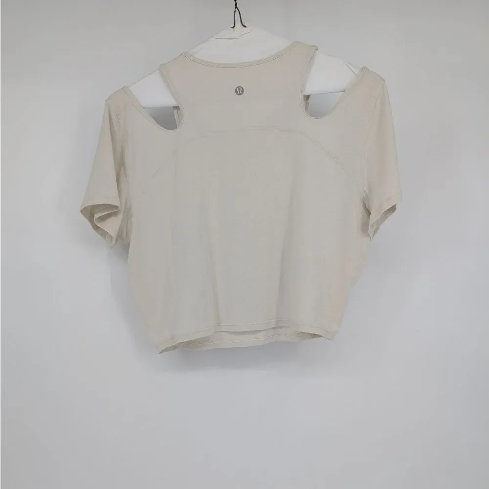 Lululemon Women's Cream Top